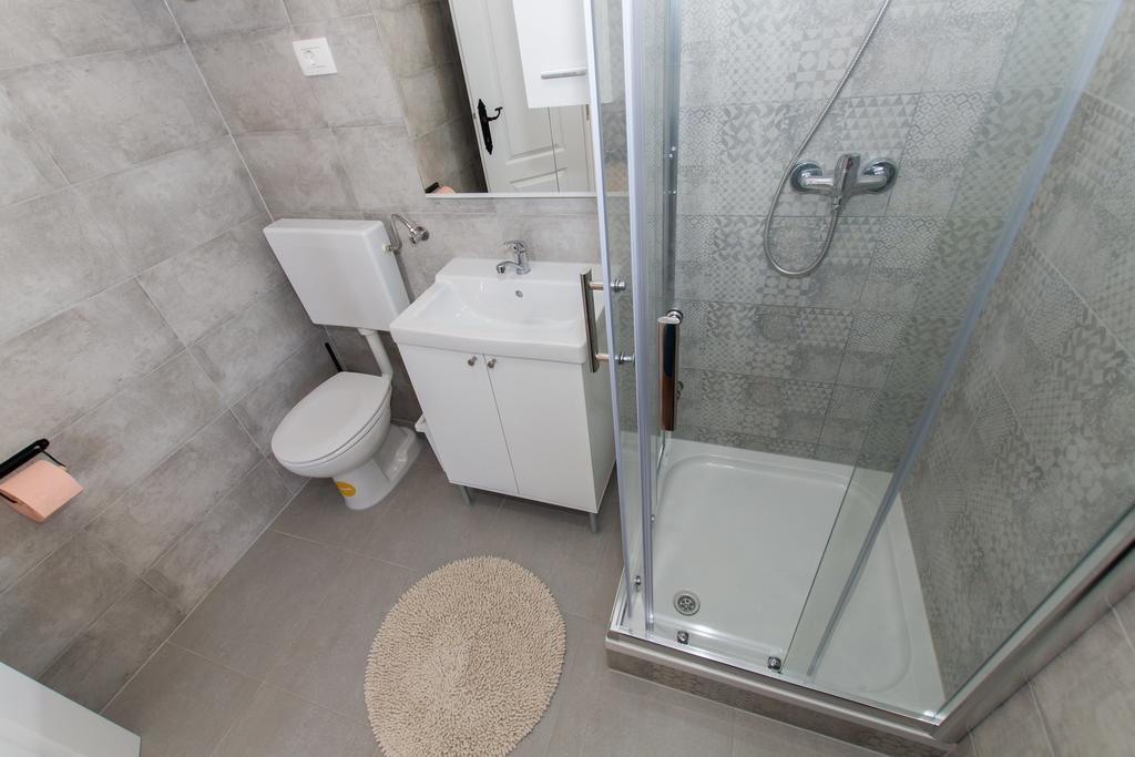 Summer Apartment Макарска Екстериор снимка
